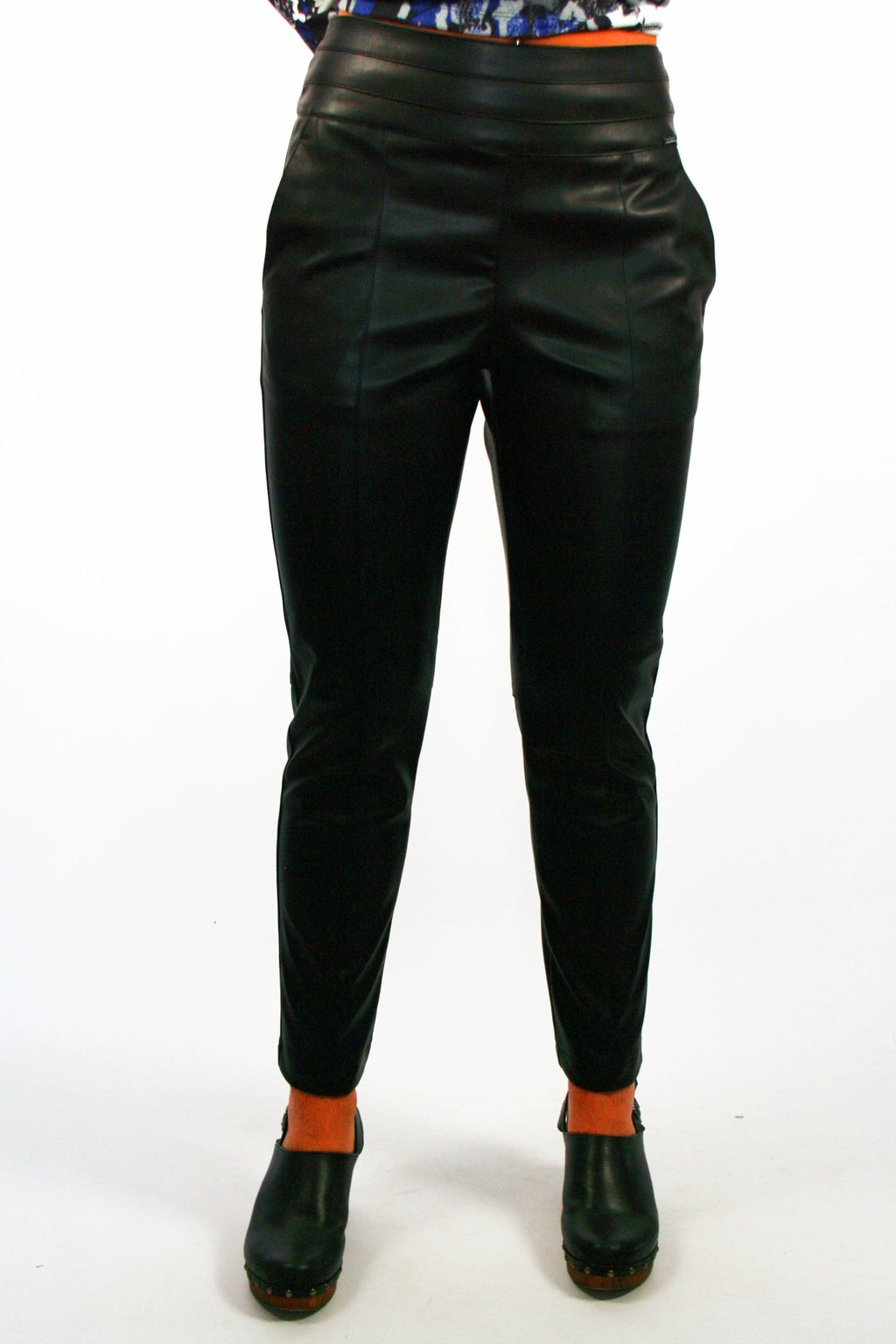 Pantalón polipiel andam modakm0